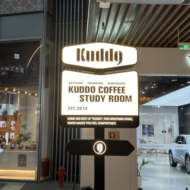 北上覓食！牛油果色系．戶外露營風．KUDDO COFFEE