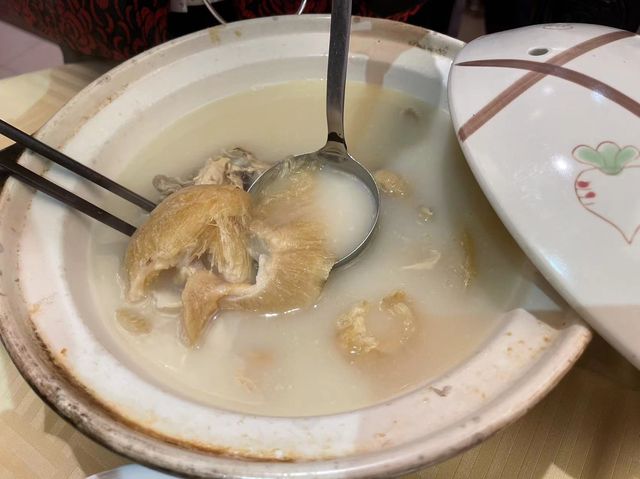 一到步澳門，梗係要食九大簋  「財神爺海鮮飯店」