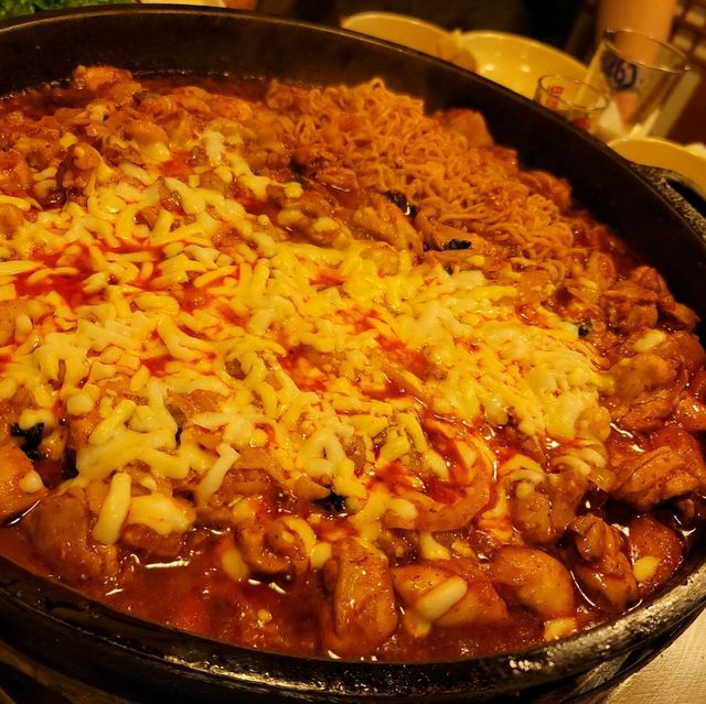 두근두근여름휴가 경주의 인기 닭갈비 맛집 산갈래닭갈비