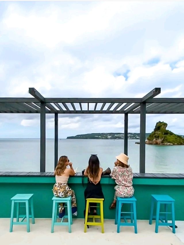古宇利島の絶景カフェ