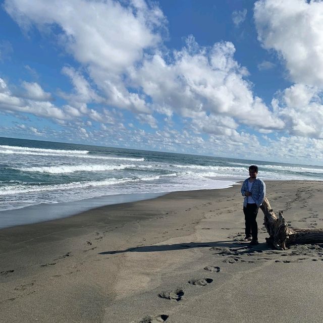 Conquering Fiji's Largest Sand Dune 🏞️✨