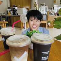 ร้านกาแฟเล็กๆ...ที่ไม่ลับ