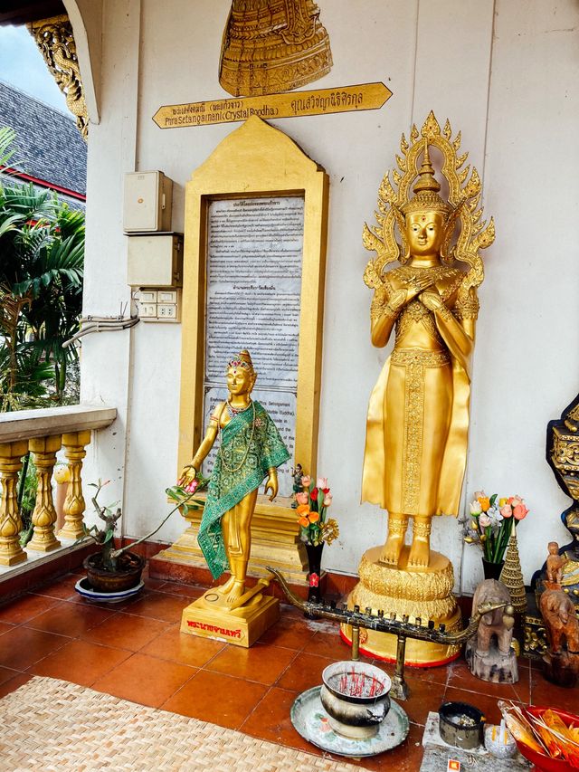 ขอพรสุขภาพและความมั่นคง “วัดเชียงมั่น” 