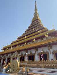 ทำบุญมาฆบูชา ไหว้พระมหาธาตุแก่นนคร