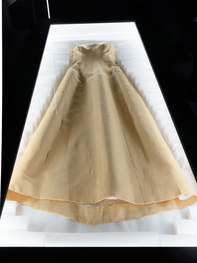 【東京都/銀座】急いで行って！貴重すぎるバレンシアガのコレクション