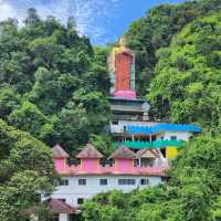 Illuminating the Soul: Enlightened Heart Buddhist Temple Inspires