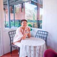 ที่นี่อัมพวาคาเฟ่