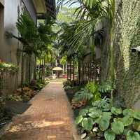 Chala Number 6 โรงแรมห้าดาวบรรยากาศสวนสวย