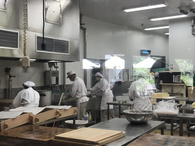 静岡御殿場・とらや工房の赤飯