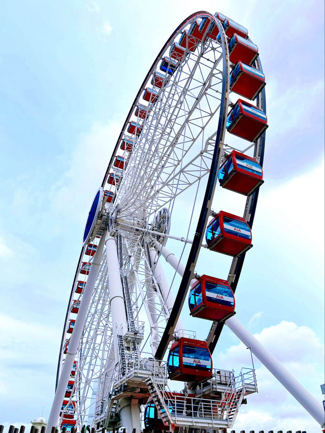 Experience Hong Kong Observation Wheel