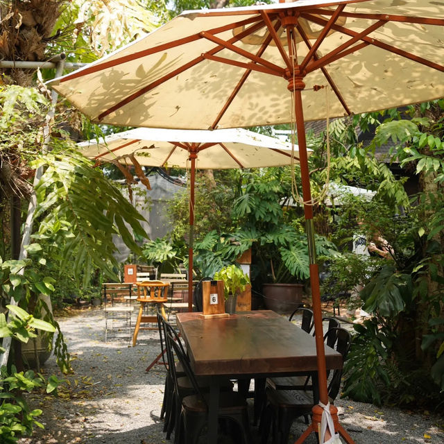 TAAMJAI CAFE’ คาเฟ่ในสวนย่านห้วยขวาง