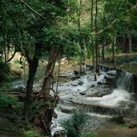 น้ำตกห้วยแม่ขมิ้น กาญจนบุรี 🌿💧🏞