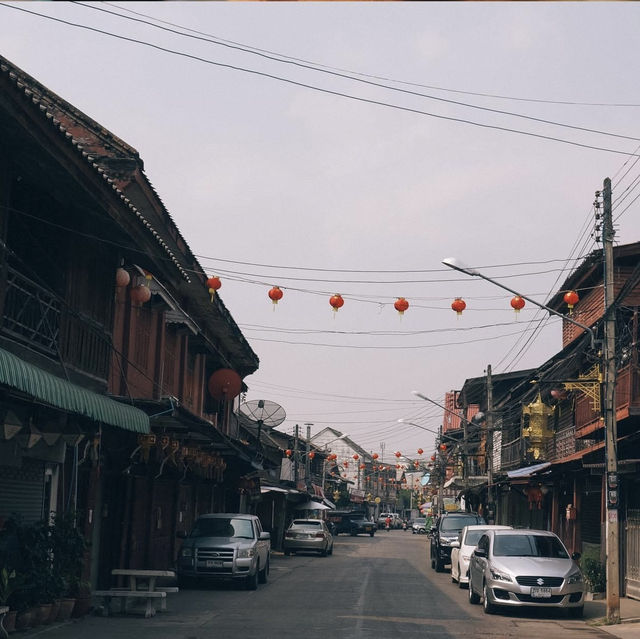 กาดกองต้า