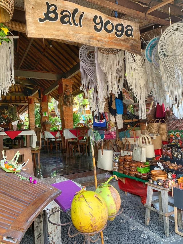 💚Summer in Bali-Visiting the Ubud Street Market💚