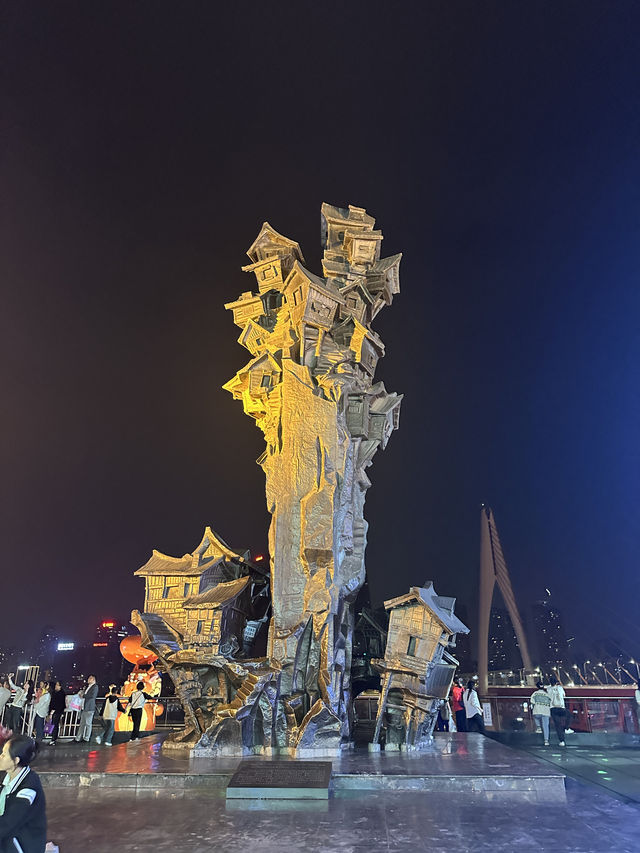 Hongyadong ที่เที่ยวสุดว้าวในเมืองฉงชิ่ง 