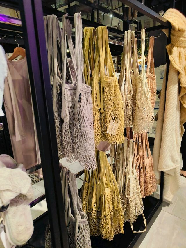 My Fantastic Shopping Experience at Hooga Shop