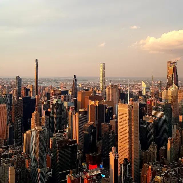 A comprehensive travel guide for New York City
