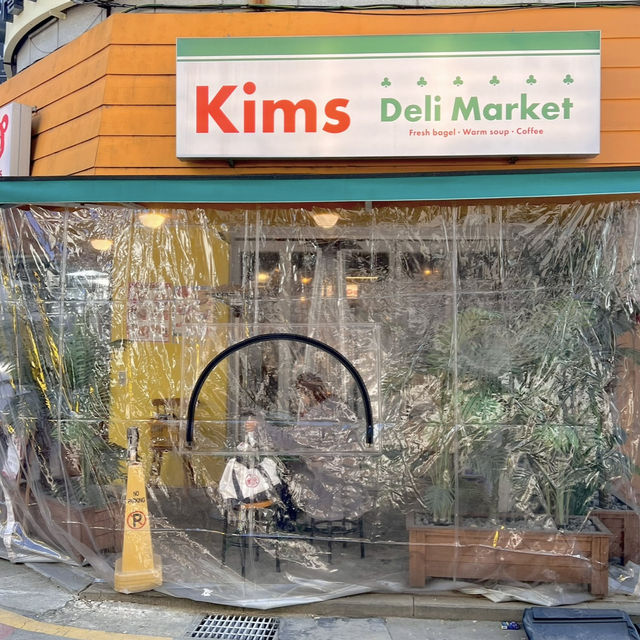 【韓国旅行🇰🇷/ソウル】トマトがベーグルに？！🍅