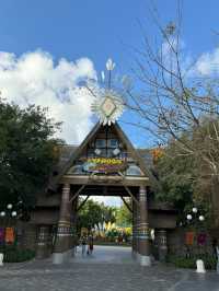 A World of Adventure, VinWonders