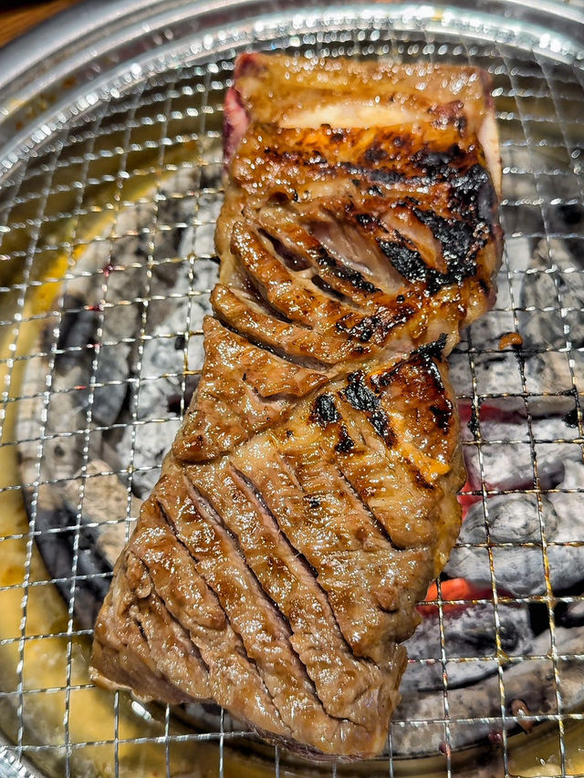 【韓国・明洞】韓国の有名料理研究家が手がけるウサムギョプ♪