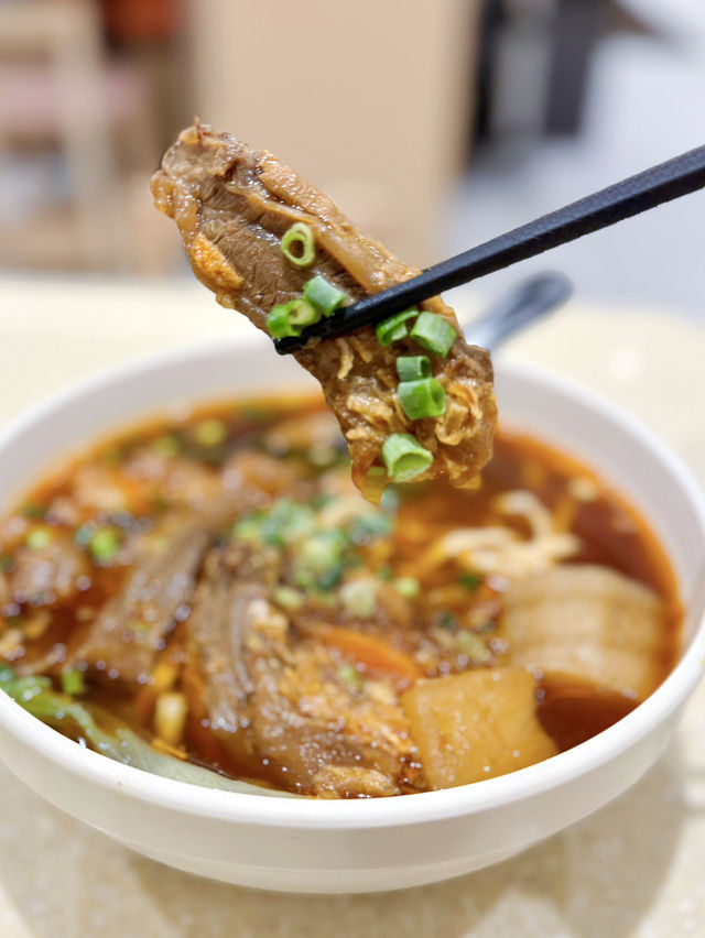 屯門台式餐廳推介😋 牛肉麵大大碗，性價比高！