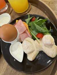 【福岡カフェ】リボンのパンがついたランチプレートが可愛すぎる🎀