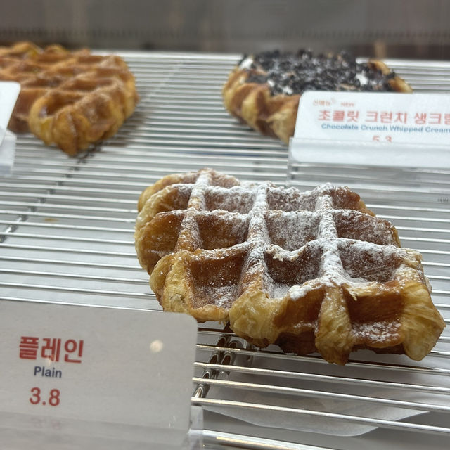 【韓国】ロッテワールドモール内のクロッフル専門店💗