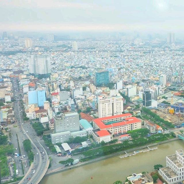 ชมวิวมุมสูงเมืองโฮจิมินห์