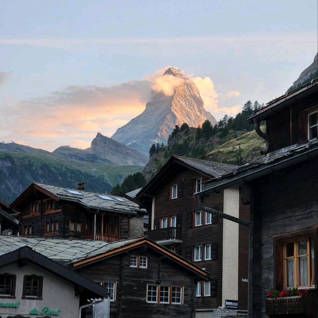 เมืองสวยกลางหุบเขา Zermatt 🇨🇭