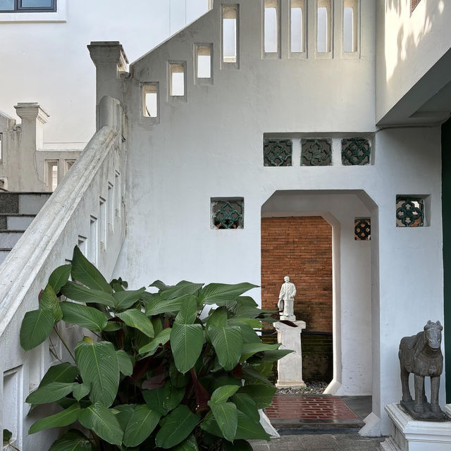 Lunar Mansion Hotel ที่พักแถวสันกำแพง เชียงใหม่