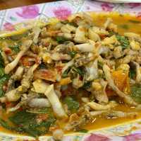 ชิมซีฟู๊ดร้านดัง แดงอาหารทะเล(เจ้าเก่า)
