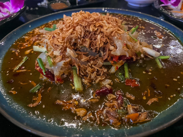ร้านอร่อย “ร้านหมึกสด..ริมเล” 🍽️ (จันทบุรี)