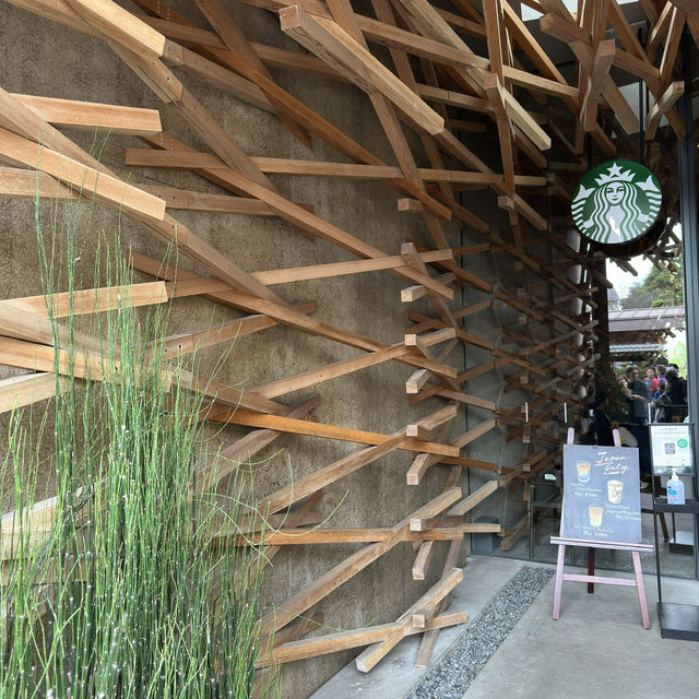 Coffee & Architecture: My Stylish Stop at Dazaifu’s Famous Starbucks!