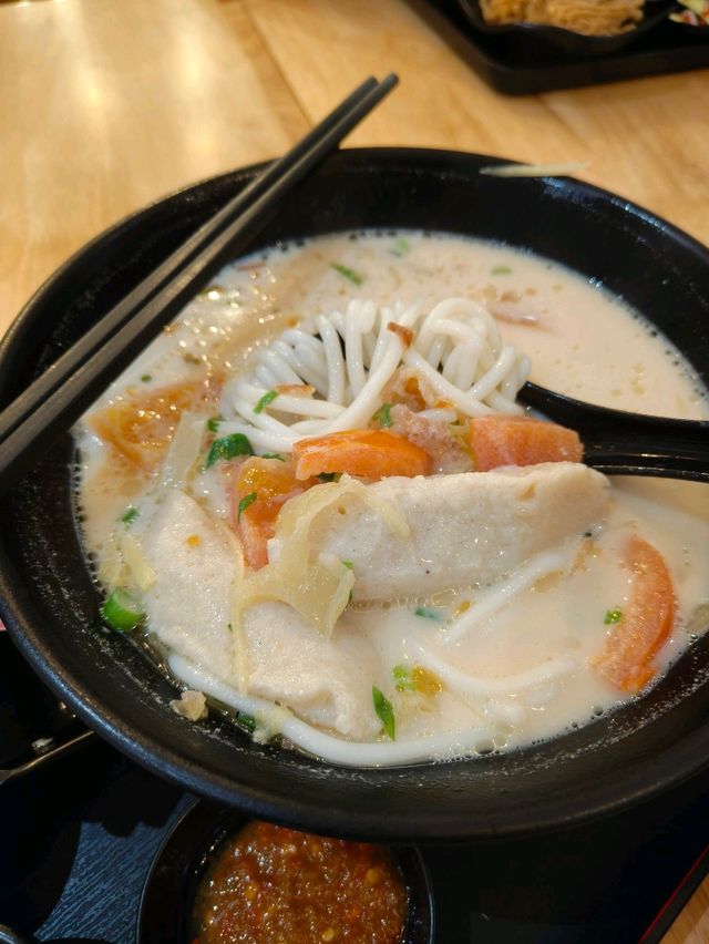 Savoring Malaysia’s Best Fish Noodle Experience