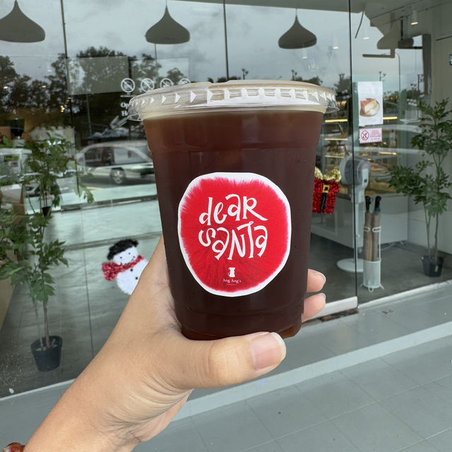 Where Coffee Meets Christmas Magic: Ang Ang’s Roastery Experience