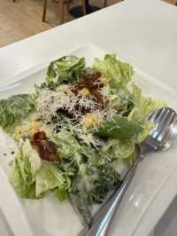 IT’s EZY by chef thanom ร้านอาหารอิตาเลียน 