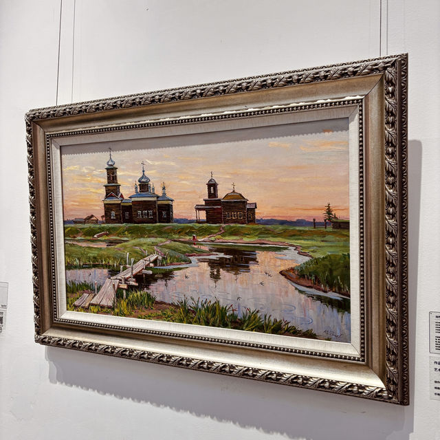 "Dafen Art Museum: A Cultural Gem in Shenzhen's Art District"