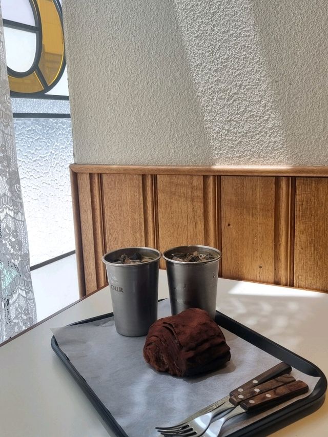 세종 아우어베이커리 🍫 더티초코 빵