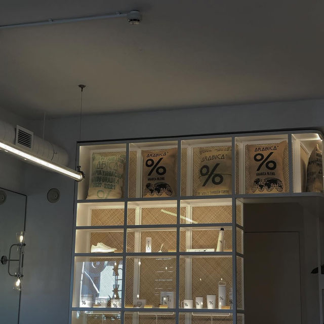 %Arabica-The Cafe Apartment ☕️🧋