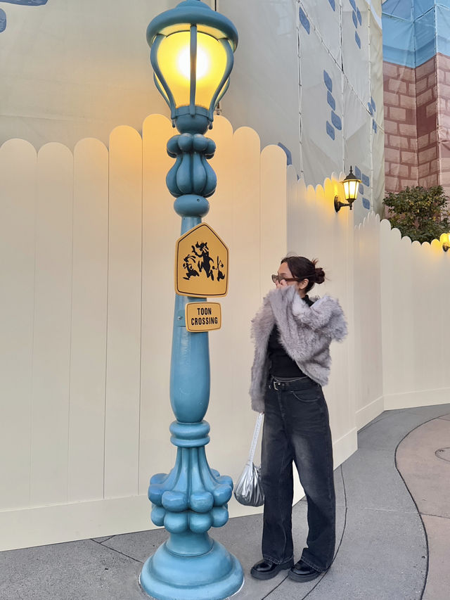 แจกพิกัดถ่ายรูปสวยๆ ใน Tokyo Disneyland 📸✨