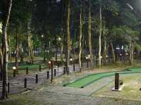 Serene Eco-friendly Park with a cosy Cafe