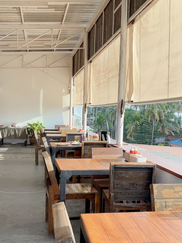 ที่พักติดทะเลชุมพร บรรยากาศดี สวยๆสงบๆ