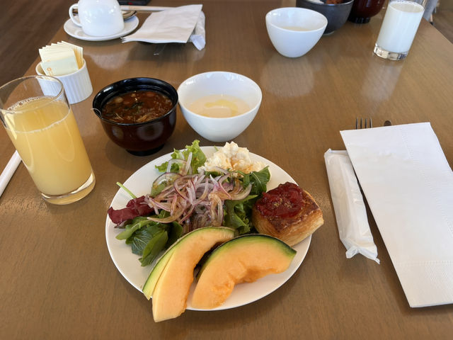 インターコンチネンタル横浜Pier 8の屋上夜景と朝食@横浜
