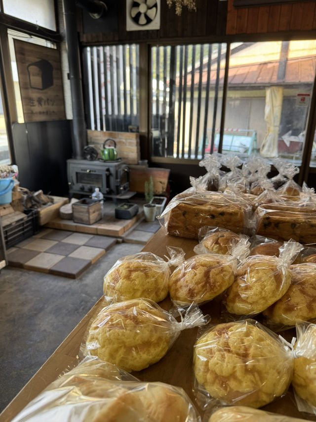 【福岡観光】お昼には売り切れてしまう！素材にこだわったパン屋さん🍞
