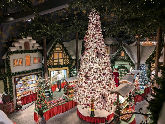 ローテンブルクのクリスマスショップ　Käthe Wohlfahrt 