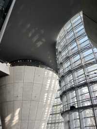 【🎨国立新美術館でアートの世界を楽しもう🖼】