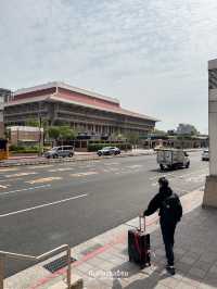 ที่พักติดสถานี Taipei Main เดินทางสะดวก