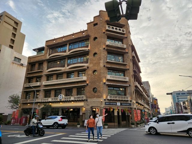 台南林百貨：穿越百年時光的購物天堂