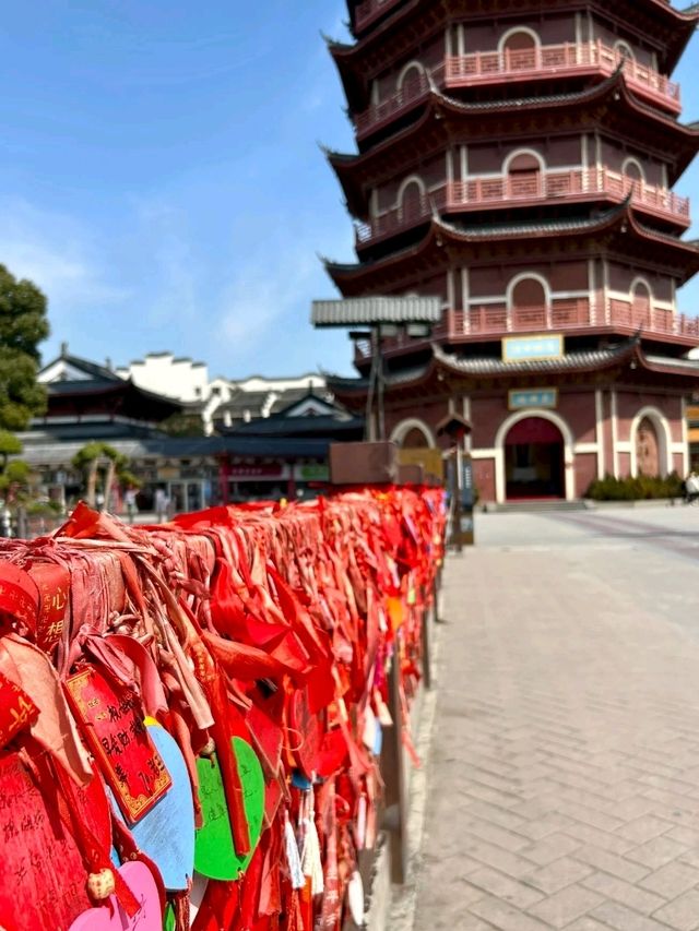 Taihu Ancient Town: A Gateway of Majestic Splendor