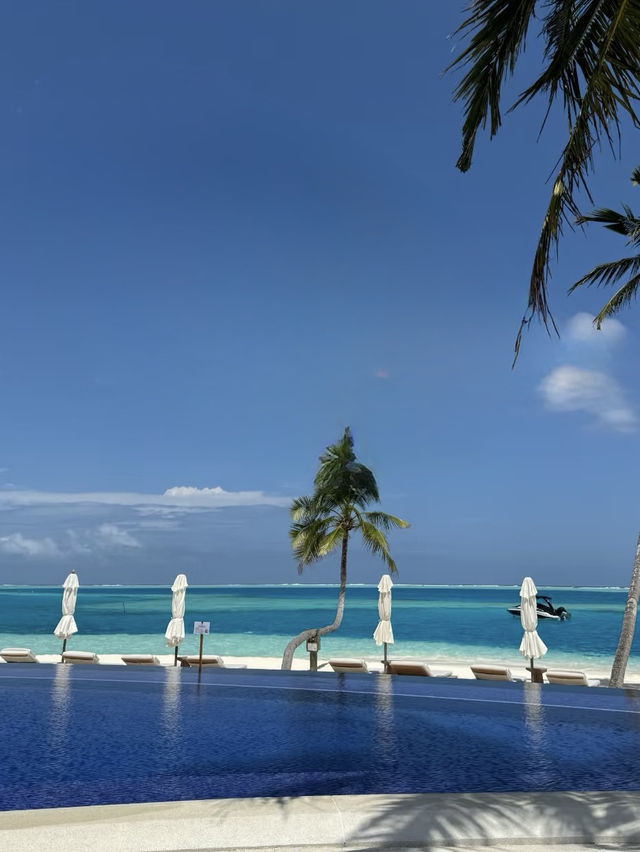 Barefoot Luxury in Paradise at Conrad Maldives Rangali Island